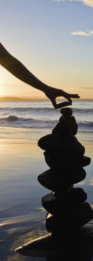 une touche de liberté déposer sur un equilibre subtil, tel est le pouvoir de l'eveil, retrouver son centre et une reconnexion.Le magnetisme permet de stimuler les fonctions organiques et cellulaires, aidant à alléger la souffrance et à harmoniser le bien-être.